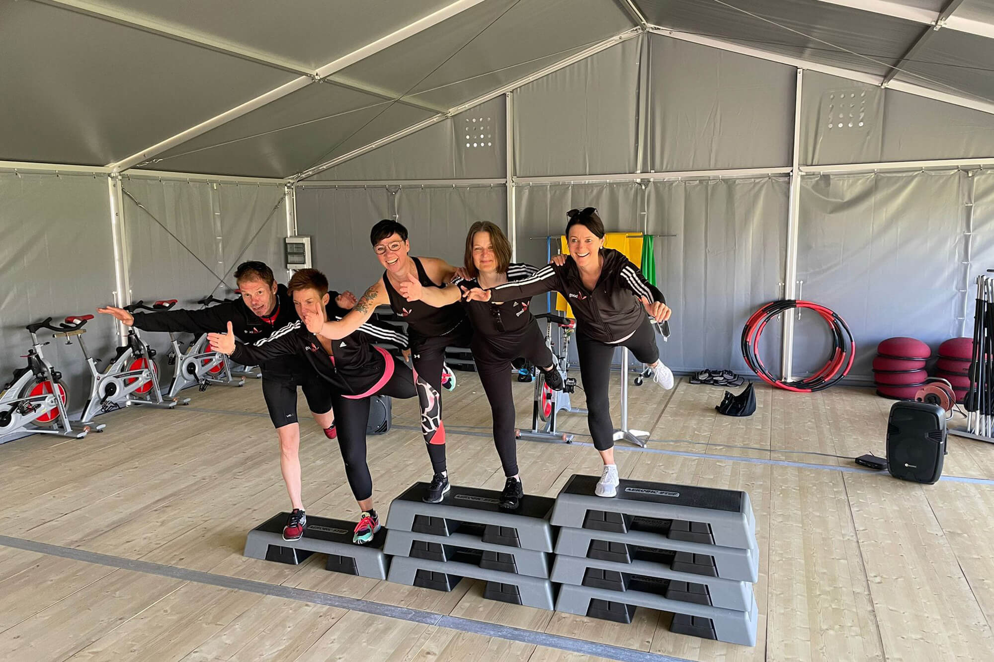 Das goodlife-Kursteam in Bewegung